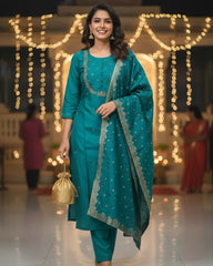 Emerald green Muslin Silk Kurta Set with Banarasi Dupatta