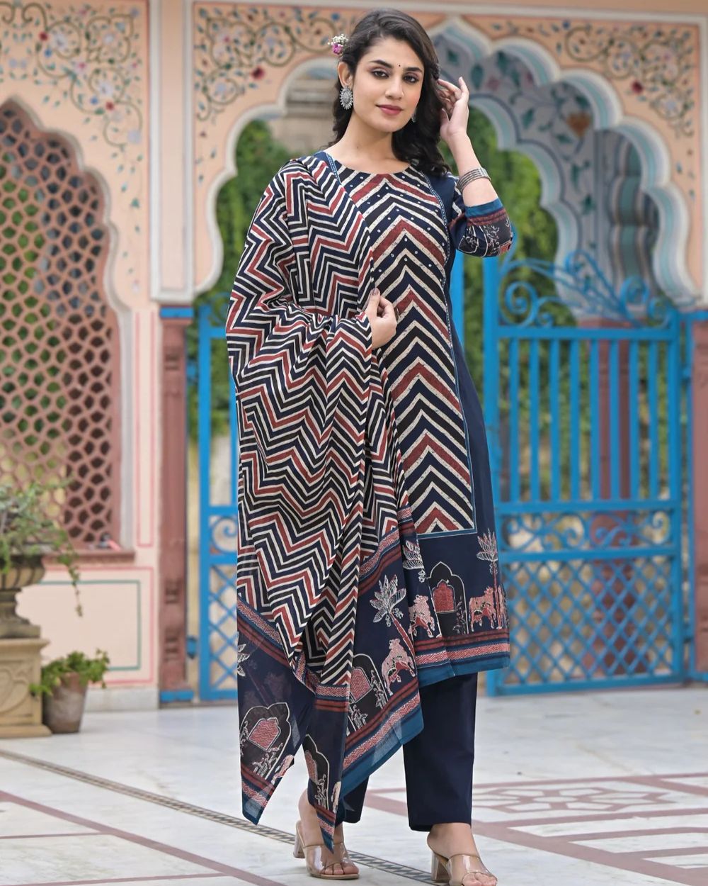 Anika- Ajrakh Blue zig zag