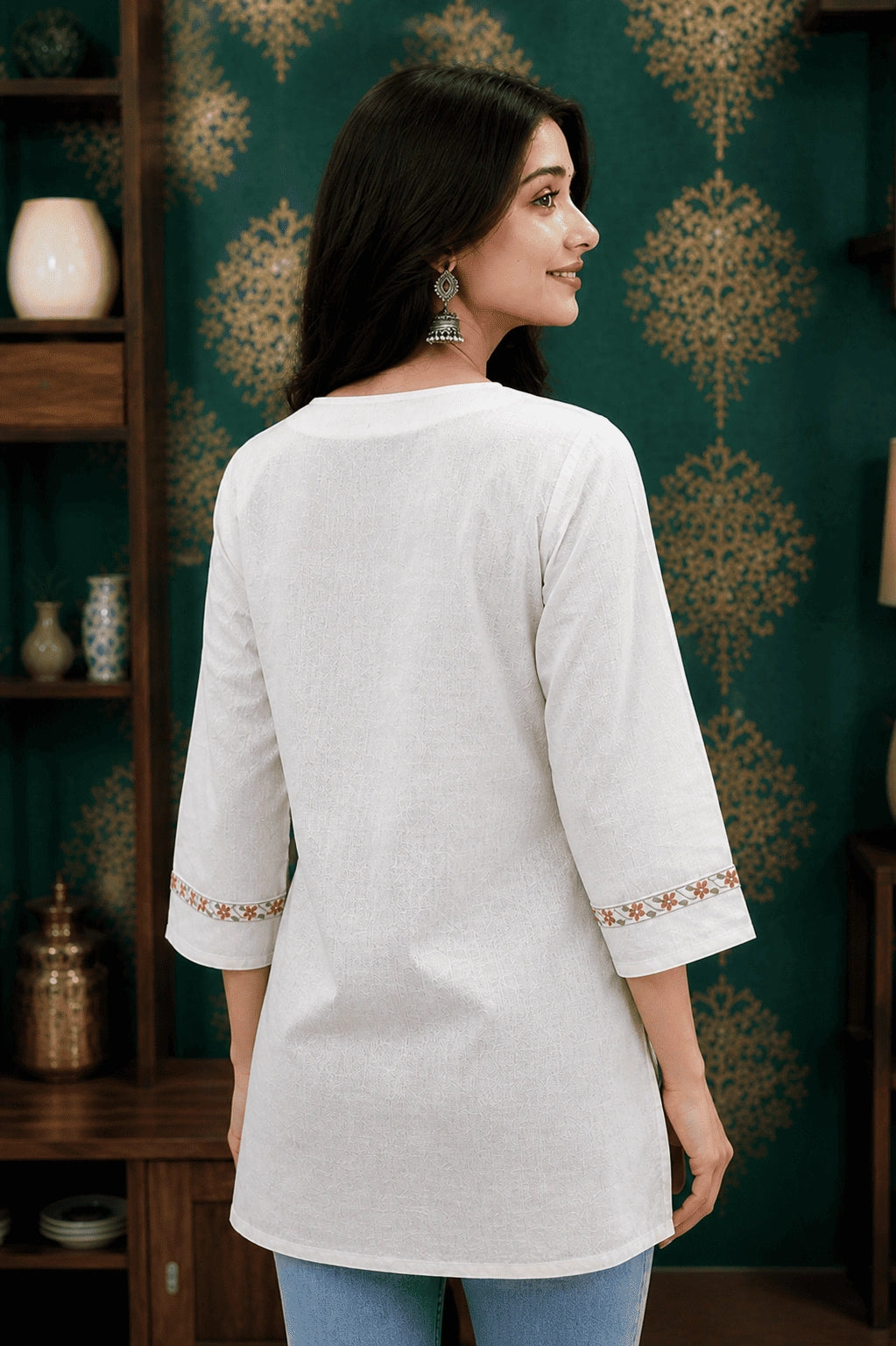 Aaira – Ivory Blossom Cotton Kurta